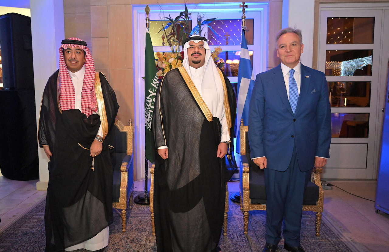 Greek Ambassador Alexis Konstantopoulos cutting cake with Prince Mohammed bin Abdulrahman bin Abdulaziz, Deputy Governor of Riyadh at the Greek National Day reception (Supplied)