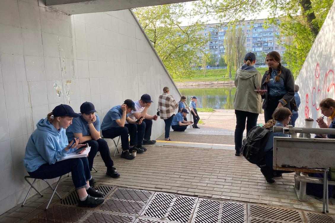People take shelter in an underpass in Kyiv on Apr. 19,2025 during an alert due to a drone attack that started shorty after an announcement of an Easter truce by Russian president Vladimir Putin,amid Russian invasion in Ukraine. (AFP)