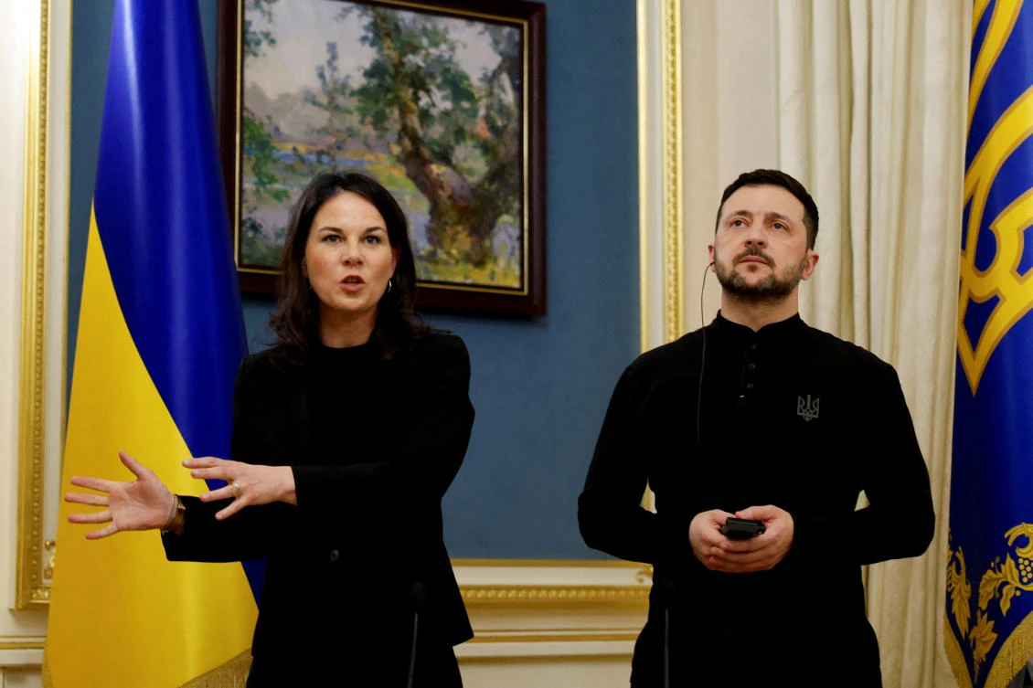 Ukraine’s President Volodymyr Zelensky and German Foreign Minister Annalena Baerbock attend a joint press conference in Kyiv, Apr. 1, 2025. (Reuters)