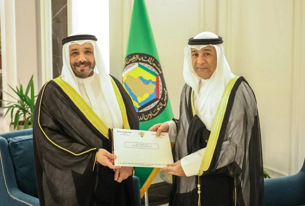 GCC Secretary-General Jasem Albudaiwi, left, received the ambassador of Kuwait to Saudi Arabia, Sheikh Sabah Nasser Sabah Al-Ahmad Al-Sabah, in Riyadh. (SPA)