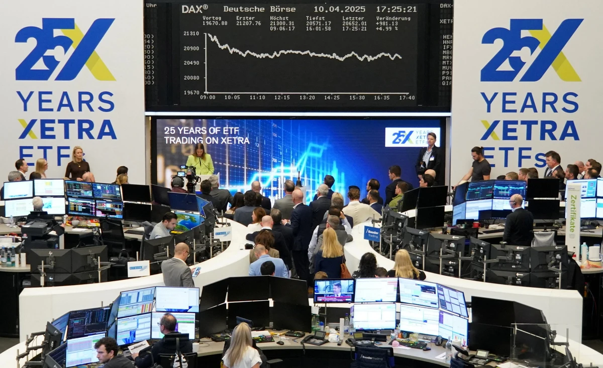 Amid the mixed signals, global financial markets reacted in sharply divergent ways. Asian and European markets soared early Thursday, buoyed by the initial news of Trump’s restraint. AFP