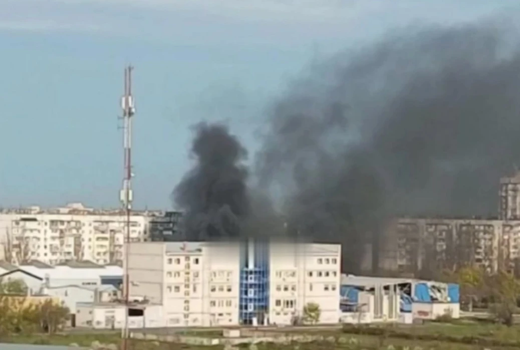 One dead, nine wounded in Russian strikes on Ukraine’s Kherson