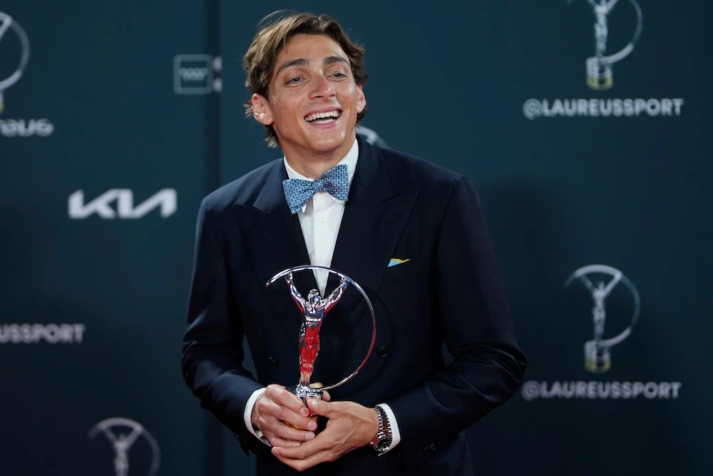 Mondo Duplantis celebrates his Laureus World Sportsman of the Year award, during the 2025 Laureus World Sports Awards in Madrid Monday. (AP)