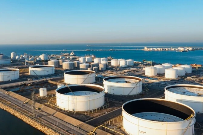 Refinery crude exports rose by 5.39 percent month on month in February to 1.41 million bpd, reflecting a 1.29 percent increase compared to the same period last year.