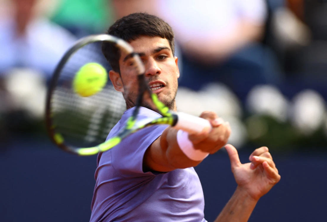 Spain’s Carlos Alcaraz in action during his final against Denmark’s Holger Rune Tennis at ATP 500 — Barcelona Open — Real Club de Tenis Barcelona, Apr. 20, 2025. (Reuters)