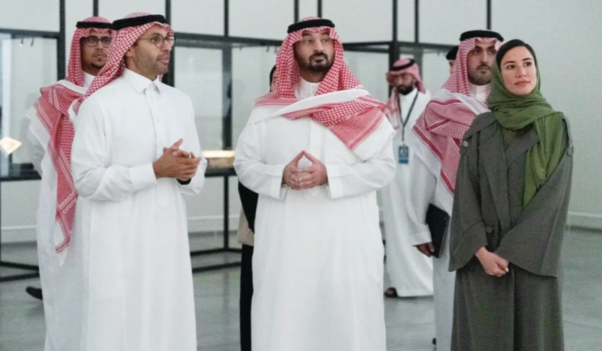 Saudi National Guard minister visits Islamic Arts Biennale in Jeddah