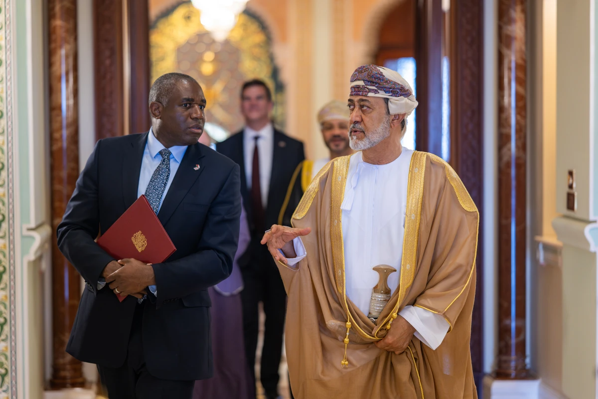 Oman's Sultan Haitham bin Tarik and the UK Foreign Secretary David Lammy in Muscat. (ONA)