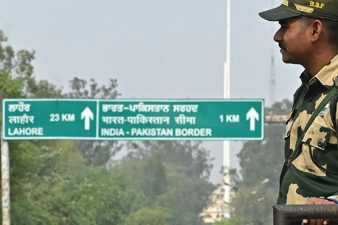Nuclear-armed rivals India and Pakistan have exchanged gunfire across their heavily militarized de facto border in contested Kashmir since an April 22 attack that New Delhi blames on Islamabad. (AFP)