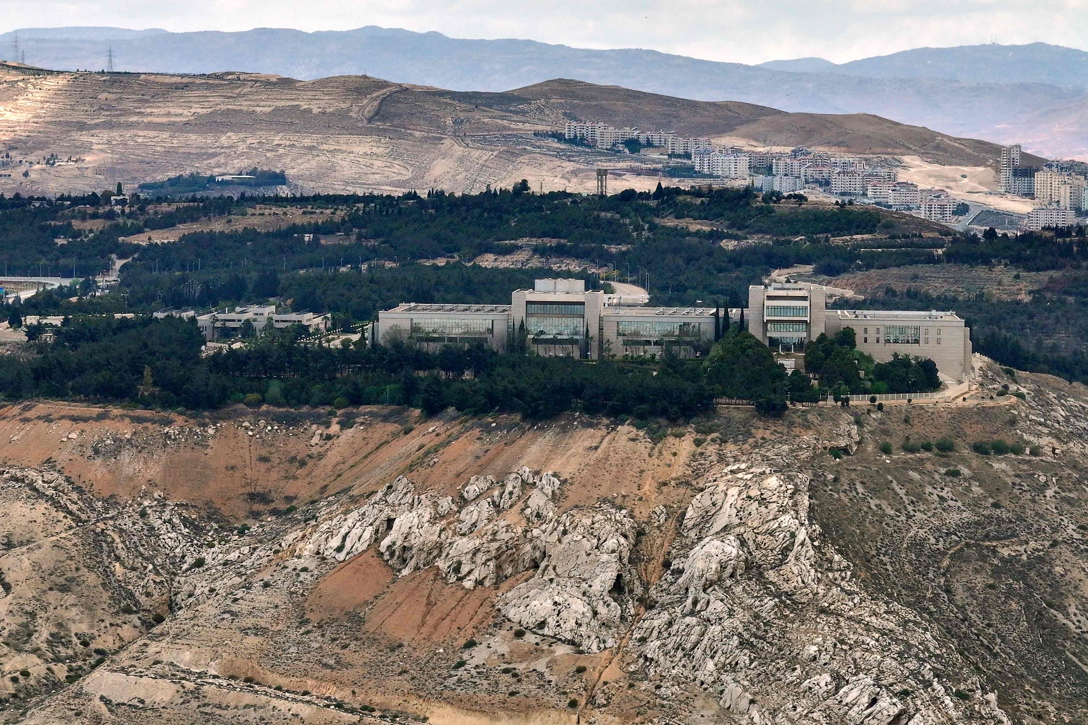 his aerial photo shows the Syrian presidential palace in Damascus' Mount Qasyoun on May 2, 2025. Israel said it carried out an air strike near Syria's presidential palace in Damascus on May 2, warning the country's new Islamist rulers against targeting the Druze minority. (AFP)