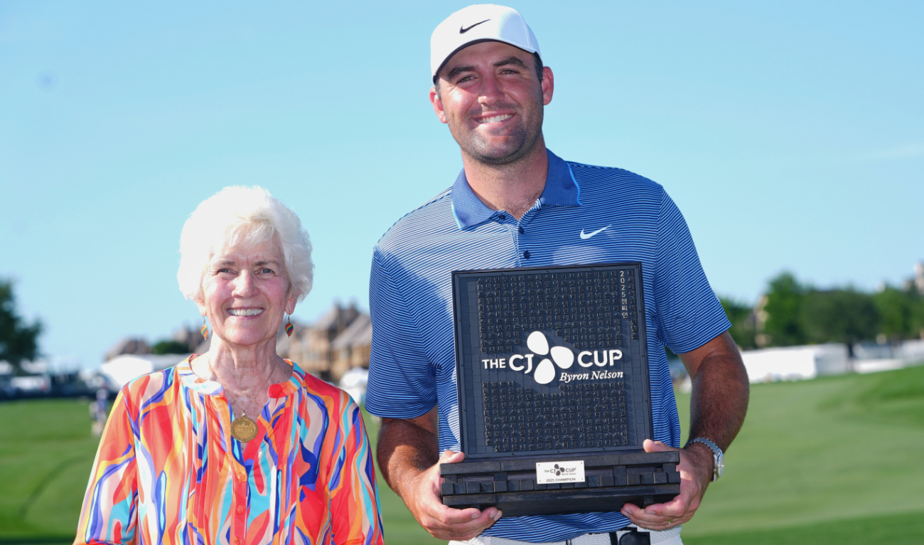 Scottie Scheffler poses with Peggy Nelson, the wife of the late Byron Nelson, after Scheffler won the CJ Cup Byron Nelson golf tournament in McKinney, Texas, Sunday. (AP)