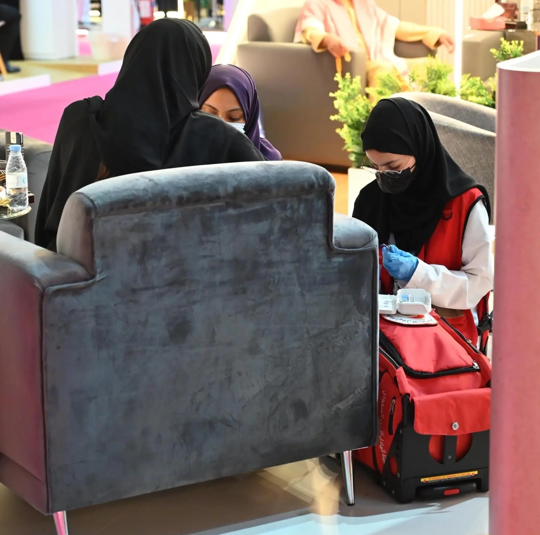 Thousands benefit from Saudi Red Crescent volunteer initiatives