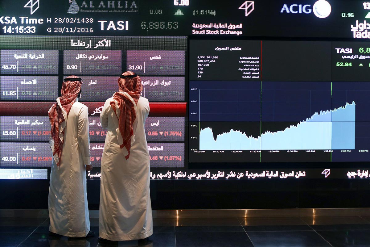 The total trading turnover of the benchmark index was SR3.32 billion ($896 million), as 108 of the stocks advanced and 128 retreated.