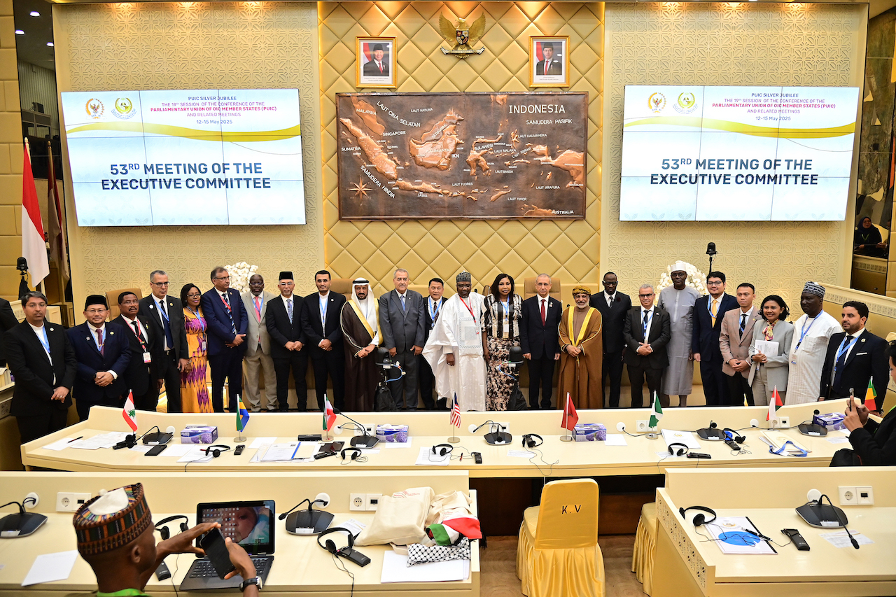 Indonesia puts spotlight on Palestine as Jakarta hosts meeting with OIC states