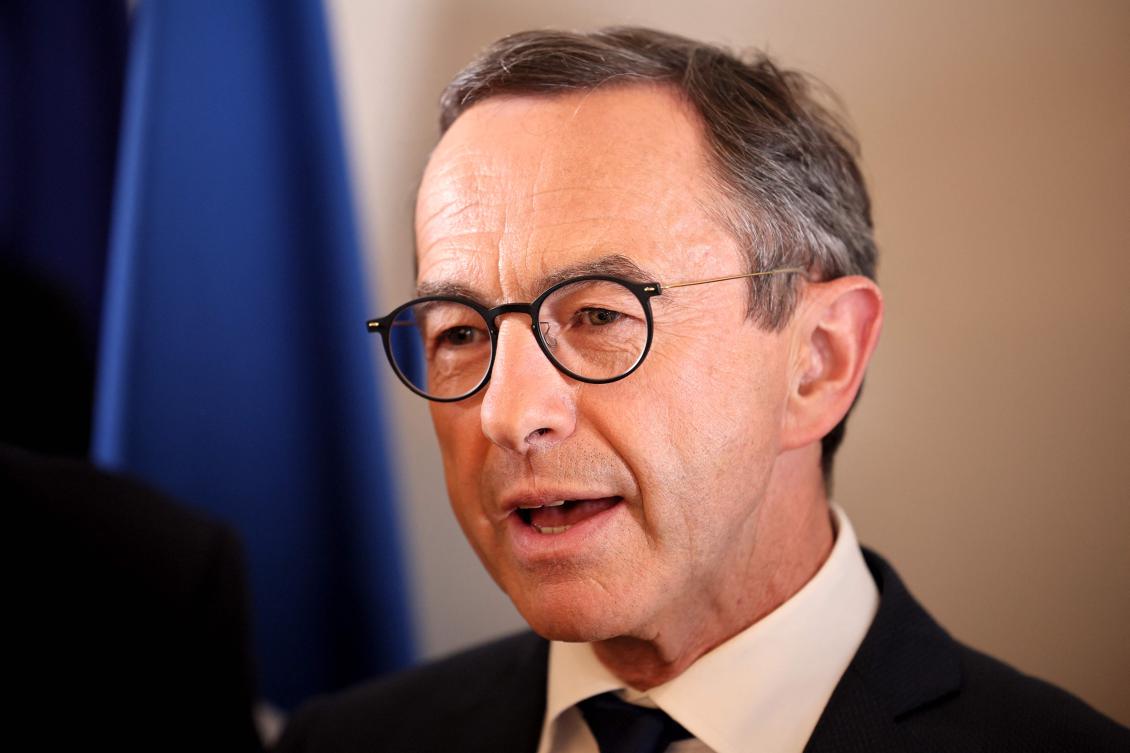 France's Interior Minister Bruno Retailleau delivers a speech to party members at French right wing party Les Republicains (LR) headquarters following his election as LR's president in Paris, May 18, 2025. (AFP)