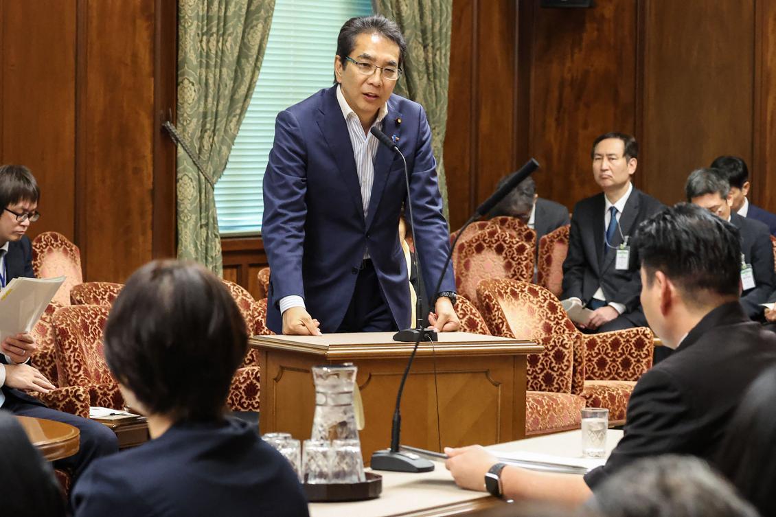 Japan’s agriculture minister Taku Eto sought to clarify the comments that got him in trouble. (JIJI Press/AFP)
