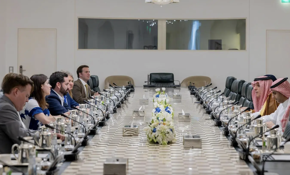 Saudi minister of state for foreign affairs meets US delegation in Riyadh