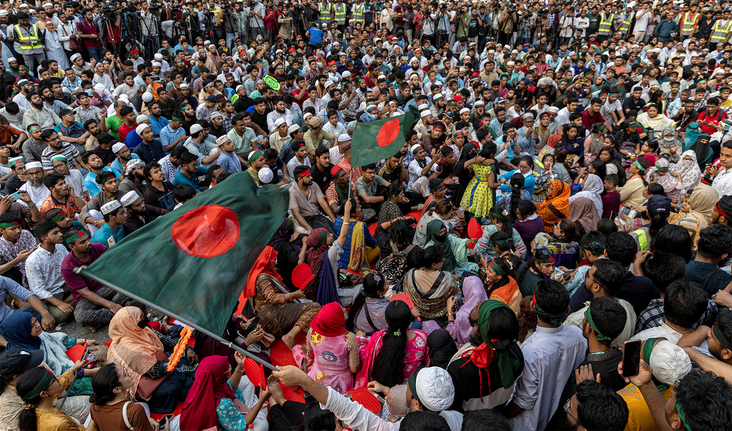 Protesters block Shahbagh Square demanding the ban of the Bangladesh Awami League, the former ruling party, in Dhaka, Bangladesh, on May 10, 2025. (REUTERS)