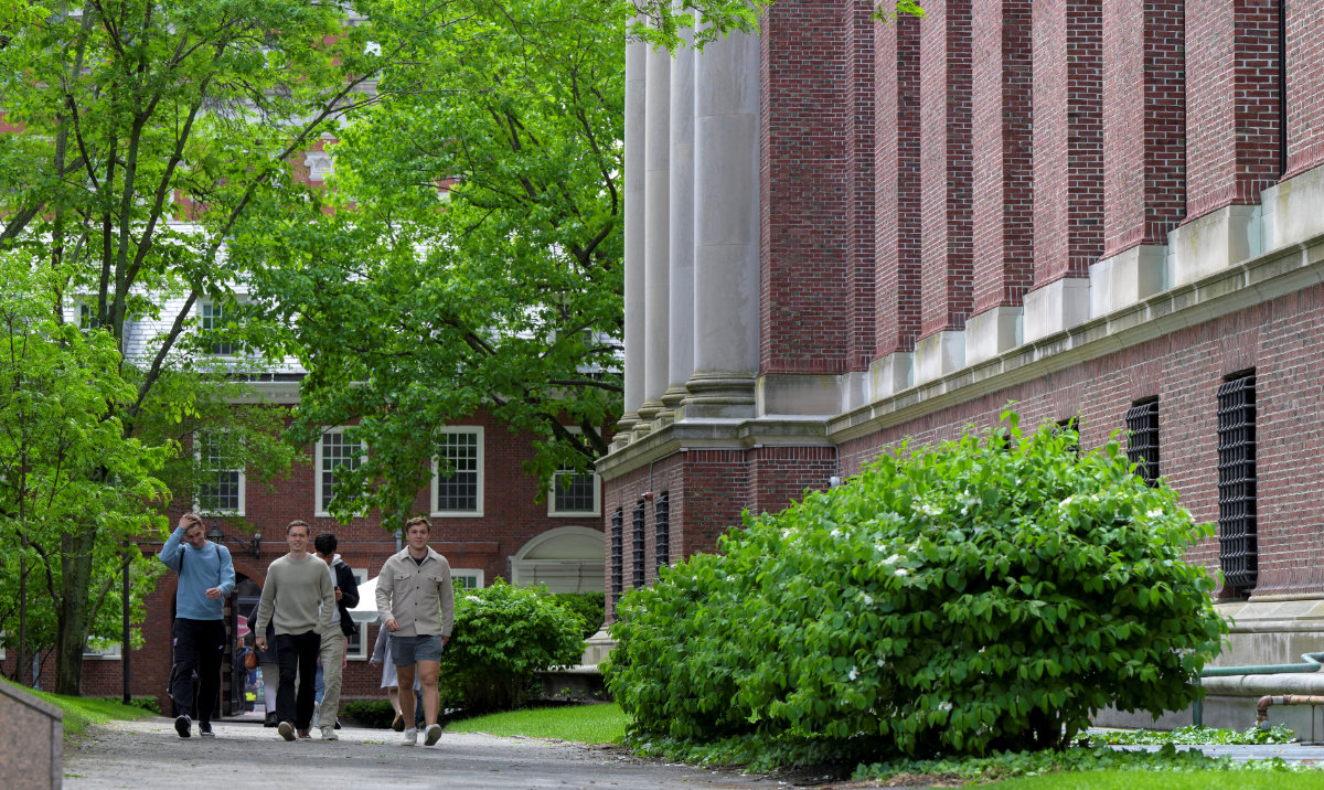 Students walk on the campus of Harvard University in Cambridge, Massachusetts, US, May 23, 2025. (Reuters)
