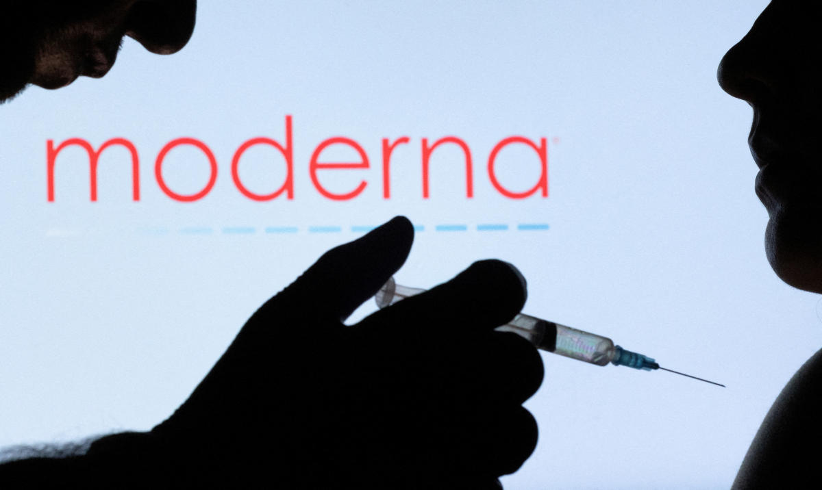 US FDA approves Moderna’s next-generation COVID-19 vaccine for adults 65 or older