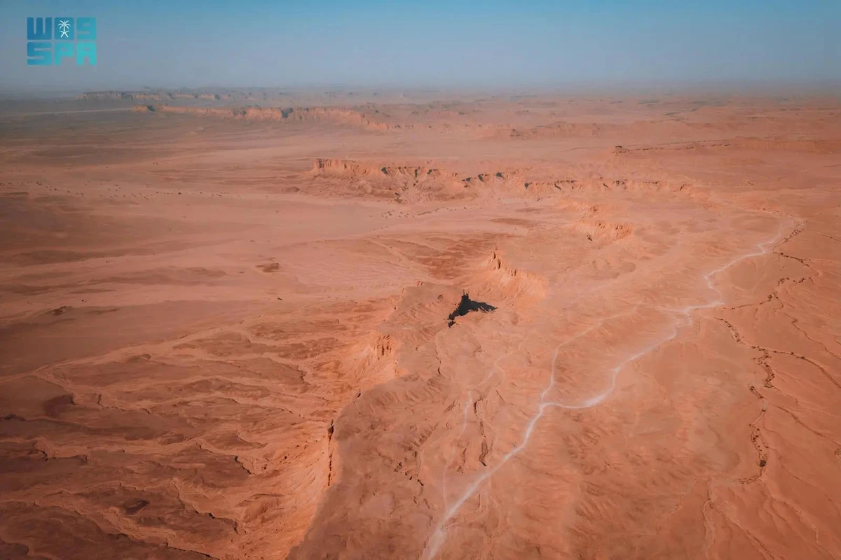 ‘Edge of the World’: Majestic landmark in Tuwaiq mountains