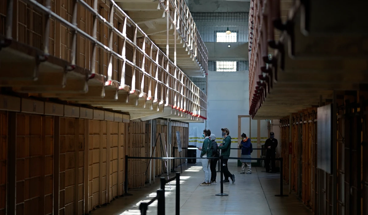 Trump says he will reopen Alcatraz prison