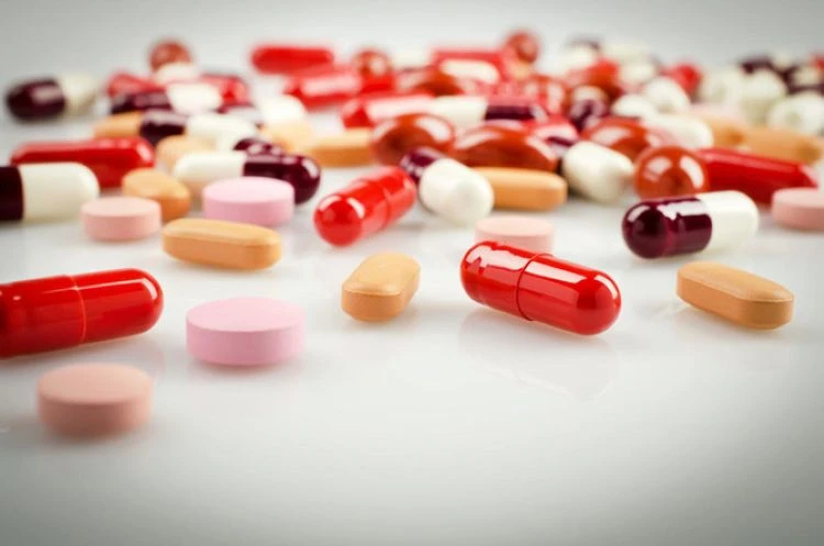SFDA has referred the representative of a commercial establishment to the Public Prosecution after he was found to be involved in the sale of a counterfeit pharmaceutical product. (Shutterstock)