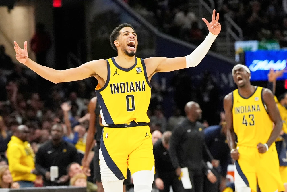 Haliburton sparked into life to drain five-of-five from three-point range in a 15-point second quarter to flip the script. ()