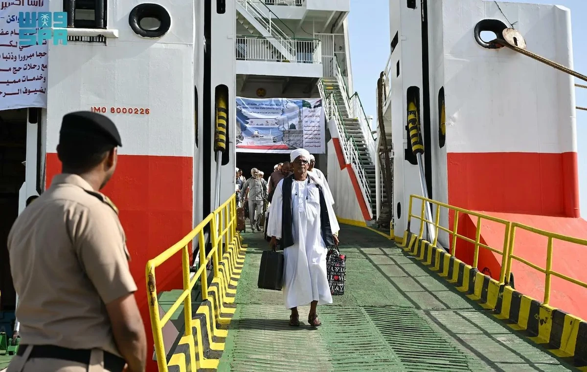 1,407 Sudanese pilgrims arrived at Jeddah Islamic Port on Wednesday ahead of Hajj 2025. (SPA)