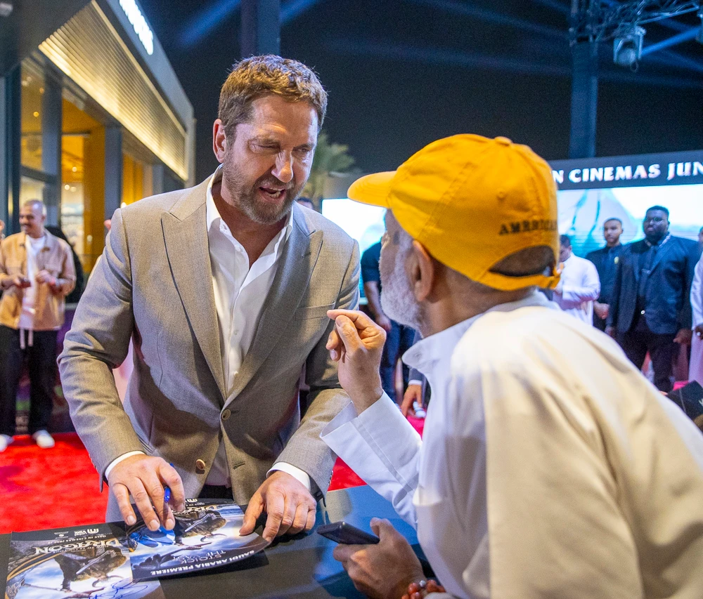 Gerard Butler kicked off his international press tour for “How to Train Your Dragon” with a special red-carpet premiere at Vox Cinemas, Roshn Front in Riyadh. (AN Photo/Saad Al-Dossari)