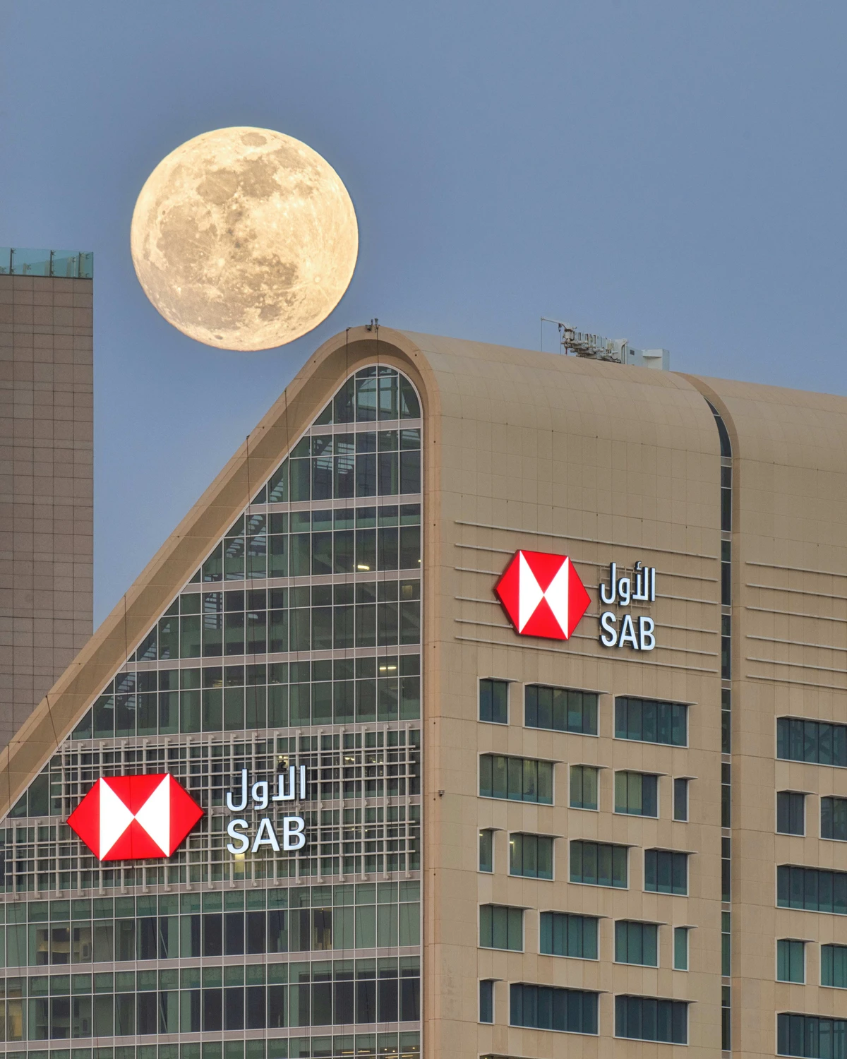 Together, SAB and HSBC will work closely with Riyadh Air to provide an integrated and seamless cash management program to manage all payment and liquidity needs across the two regions.