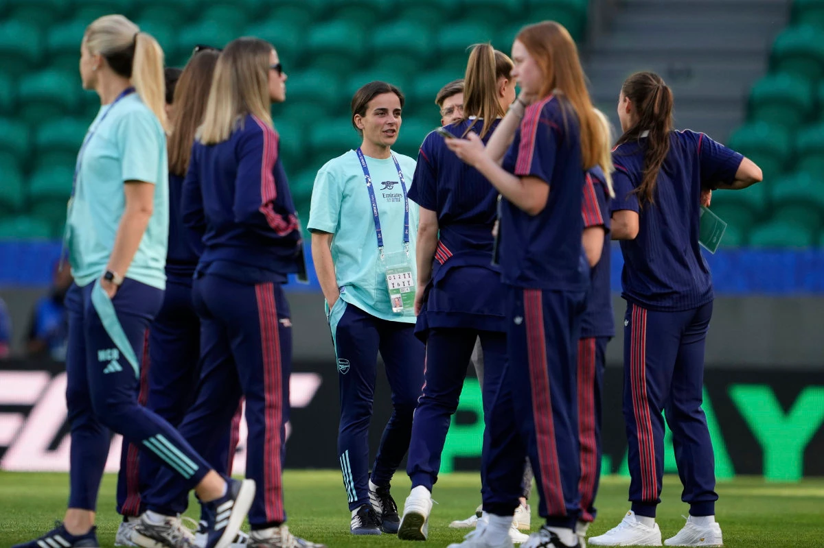 Arsenal seek to defy the odds against mighty Barcelona in women’s Champions League final