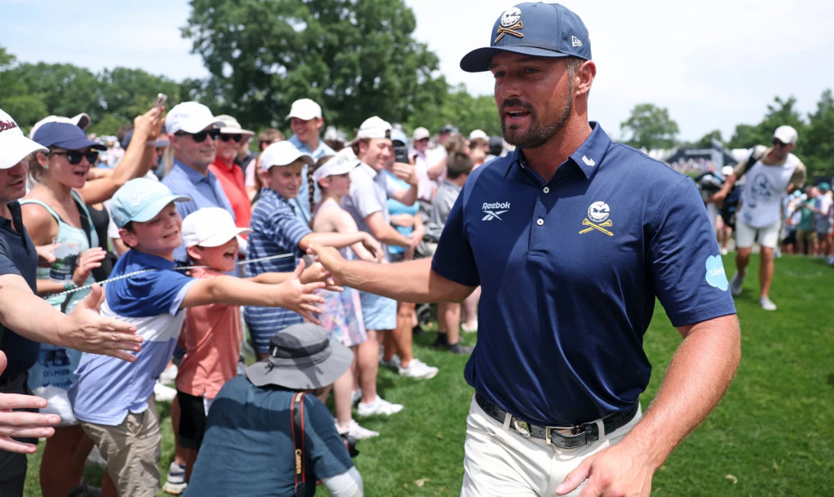 Bryson DeChambeau’s wild ride: LIV Golf star gets taste of speed at Indianapolis Motor Speedway