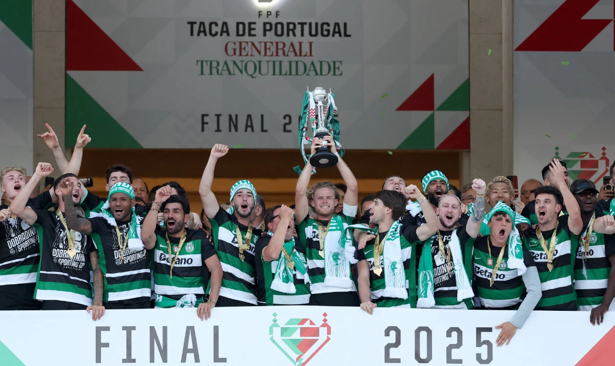 Sporting beat Benfica in cup final to complete double