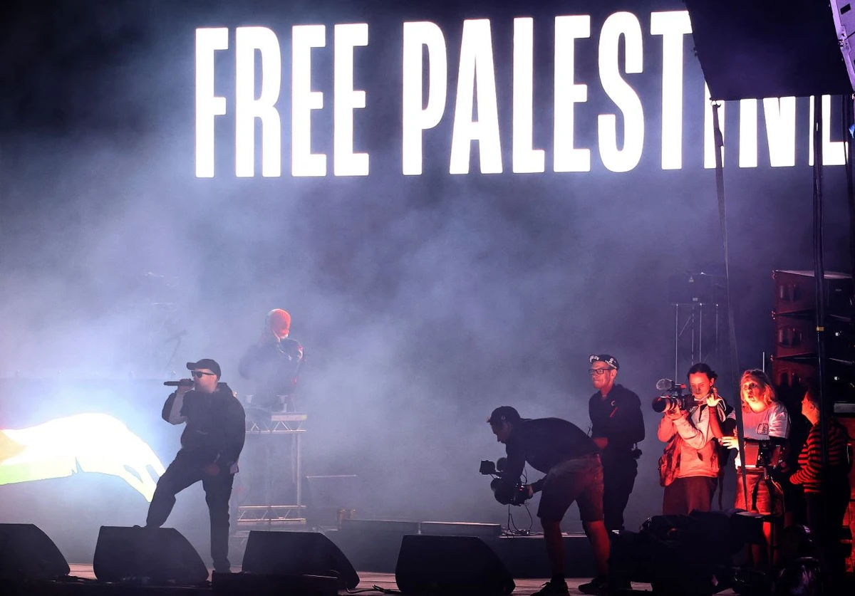 Northern Irish rap group Kneecap has been pulled from the lineup of Scotland’s TRNSMT music festival, with organizers citing police concerns over safety as the reason for the last-minute removal. (AFP)