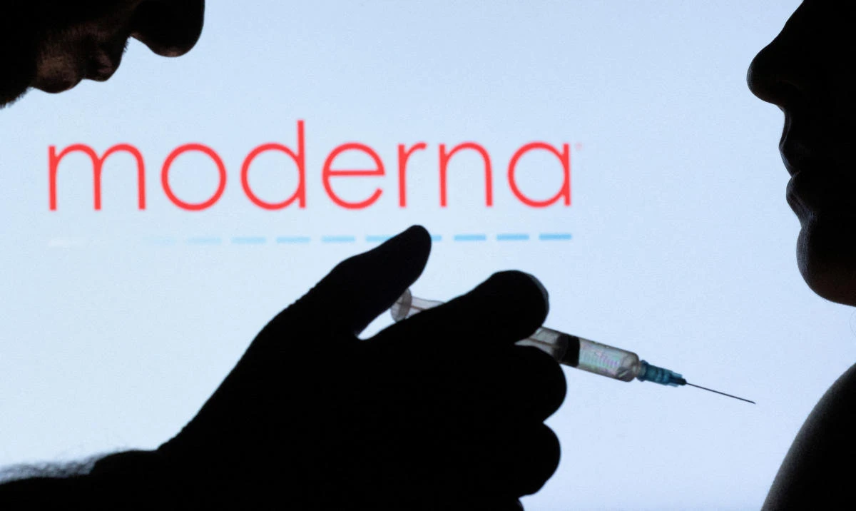 The Moderna vaccine, branded mNEXSPIKE, can be stored in refrigerators rather than freezers, to offer longer shelf life and make distribution easier, especially in developing countries. (Reuters)