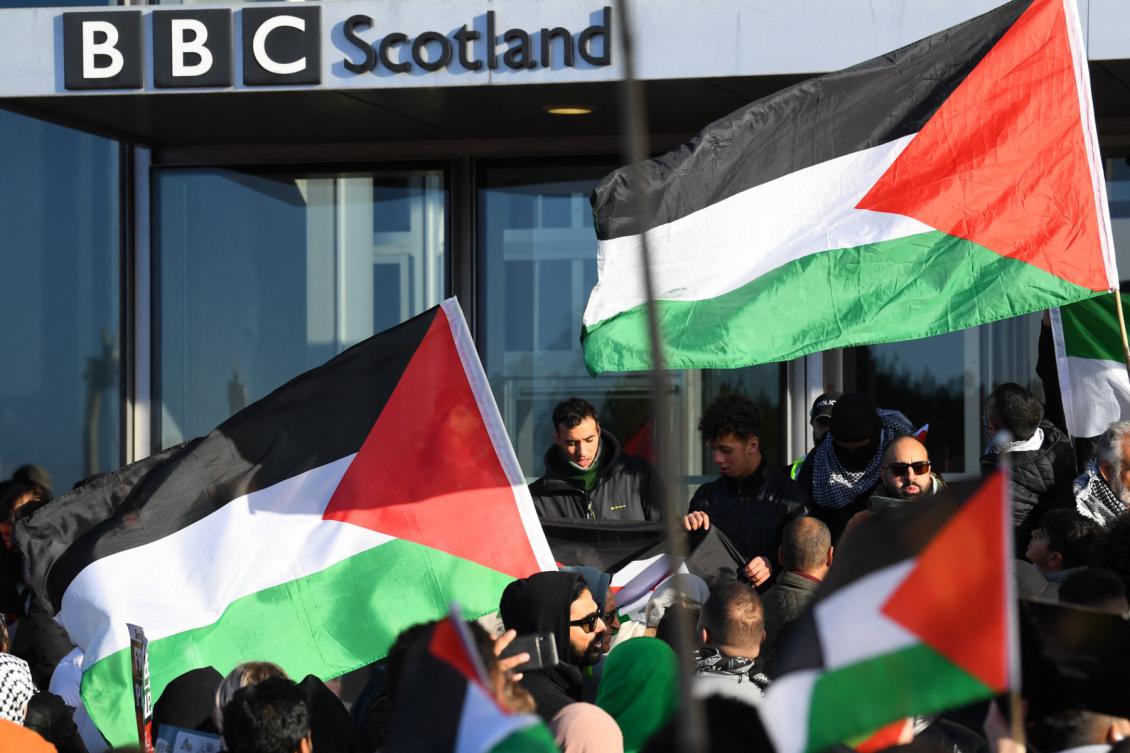 BBC defends Gaza coverage after White House criticism over aid site reporting