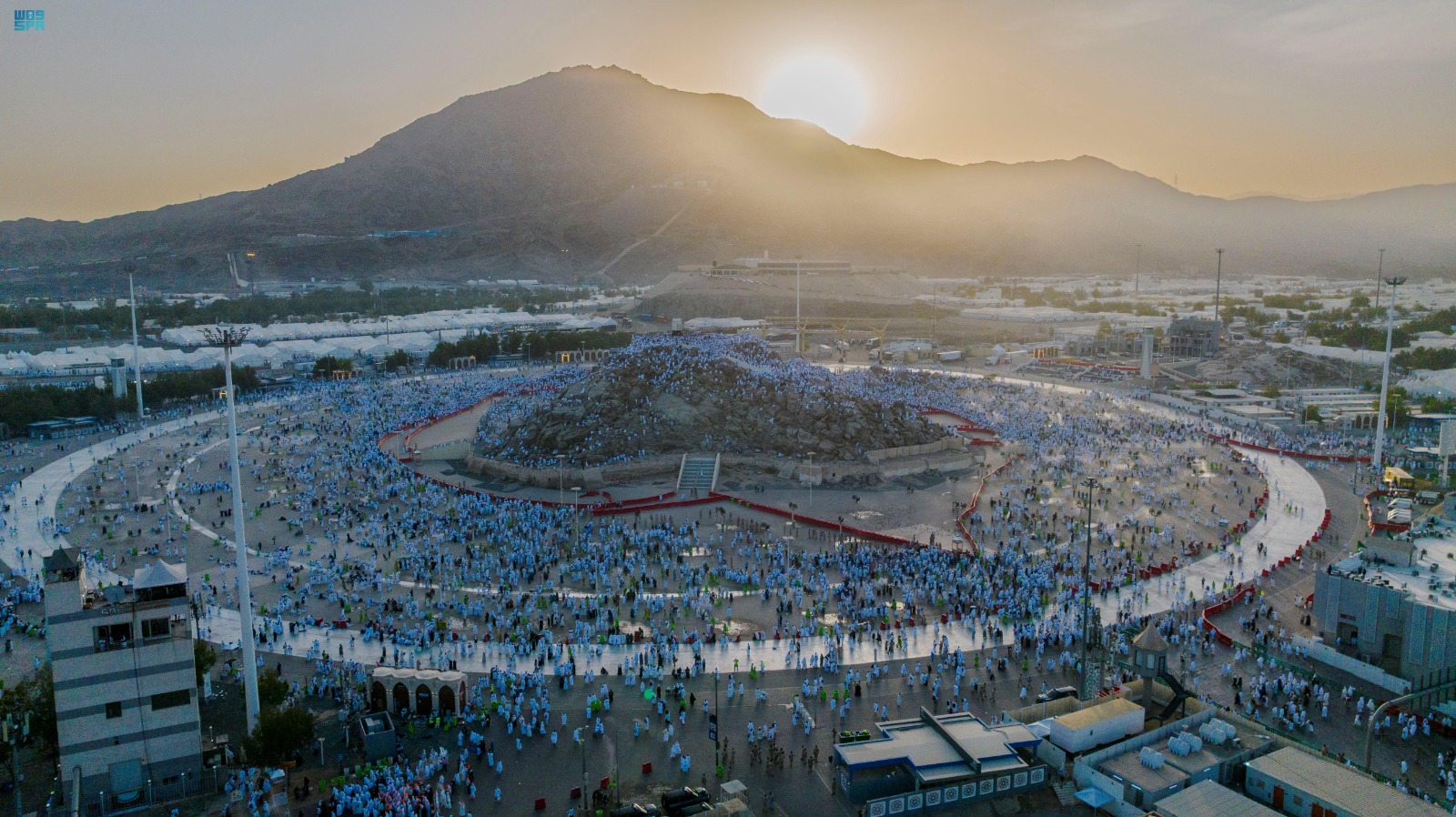 The Royal Commission for Makkah City and Holy Sites, in cooperation with King Abdulaziz City for Science and Technology, is using high-resolution satellite imagery, geospatial artificial intelligence and real-time data during the Hajj season. (SPA)