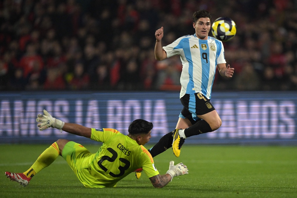 Brazil held in Ancelotti debut, Paraguay move closer to qualifying
