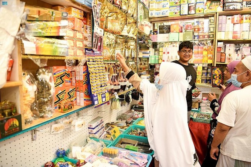 A new generation of Saudi women is redefining the post-Hajj gift-giving tradition. (Supplied)