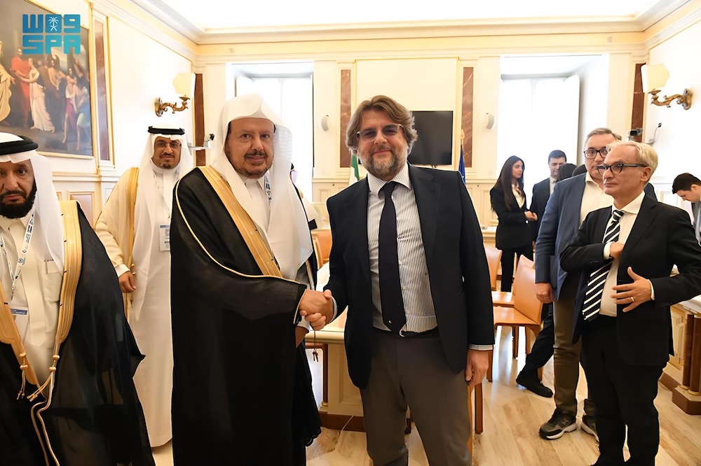 During the meeting, the two officials reviewed existing bilateral relations and “explored ways to enhance and advance them across various sectors.” (SPA)