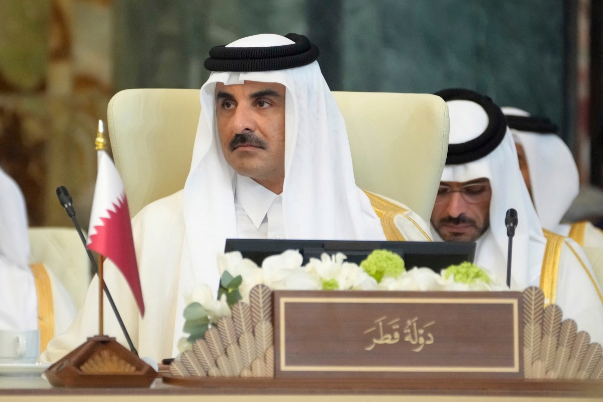 Emir of Qatar Sheikh Tamim bin Hamad Al Thani attends the 34th Arab League summit in Baghdad, Iraq, May 17, 2025. (AFP)