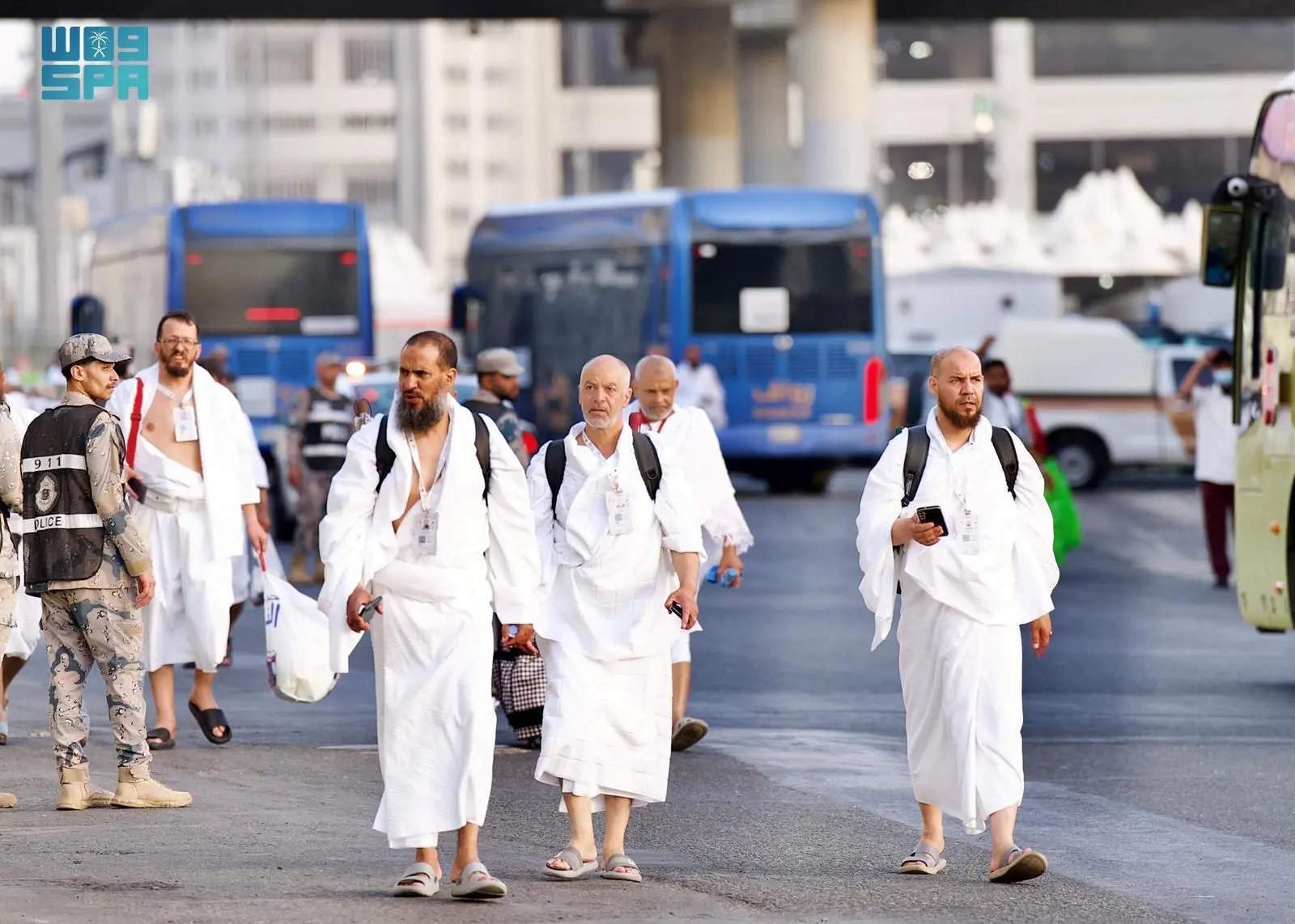 Pilgrims arrive in Mina for Day of Tarwiyah