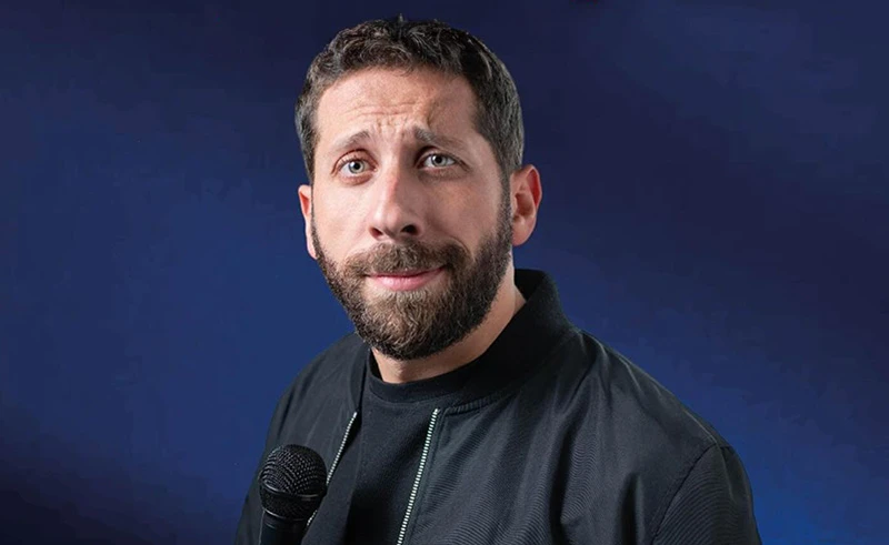 John Achkar performed his latest special, “AAM JARRIB” (“Trying” in English), before upcoming stops in London, Paris and Sydney on a tour that wraps up in October. (Supplied)