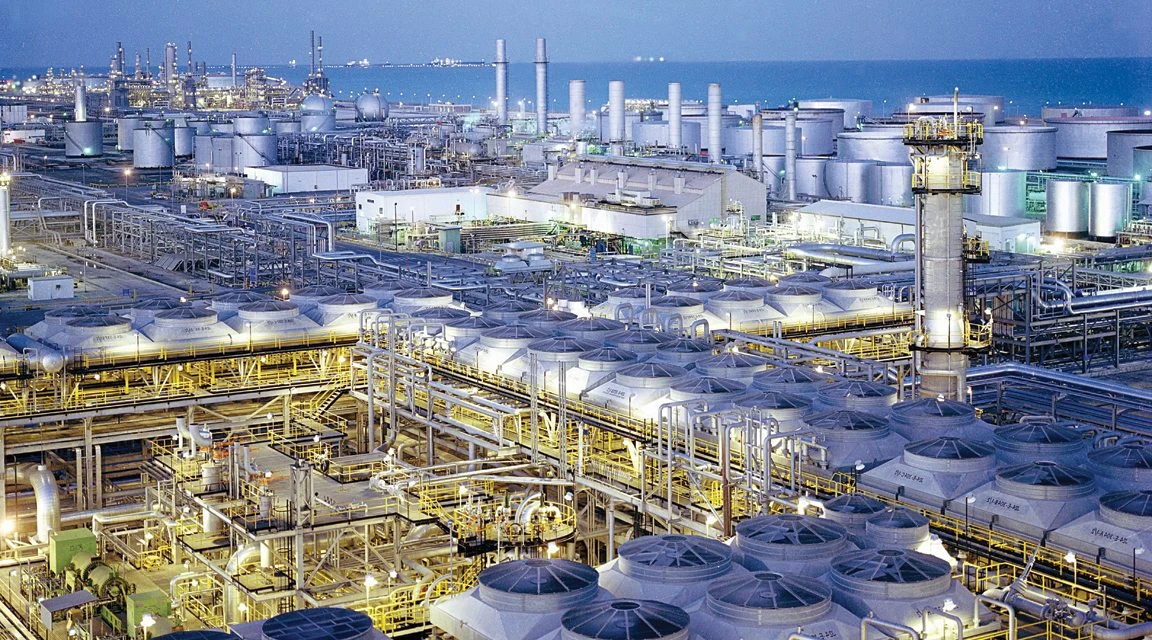 Saudi Aramco lowers July oil prices for Asian markets