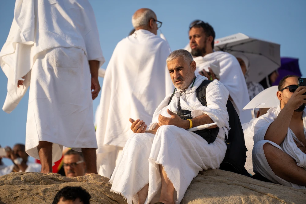During Hajj, the annual pilgrimage to Makkah, Muslim men wear Ihram — simple attire representing purity and equality. (AN Photo/Abdulrahman Shalhoub)