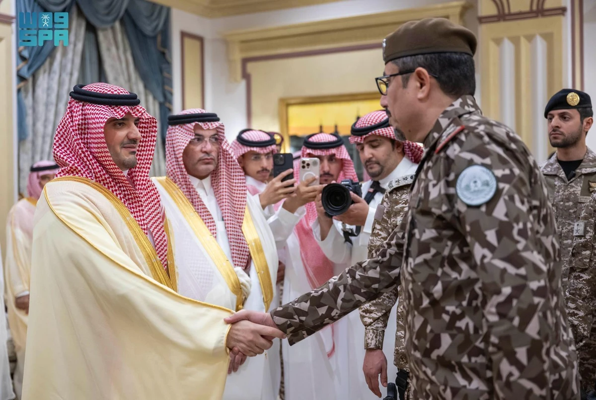 Saudi interior minister commends security forces for Hajj efforts