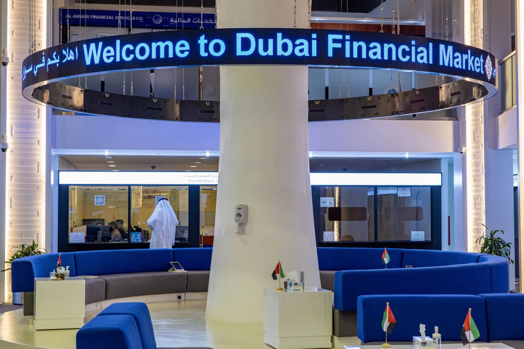 UAE shares end higher as outcome of US-China trade talks awaited