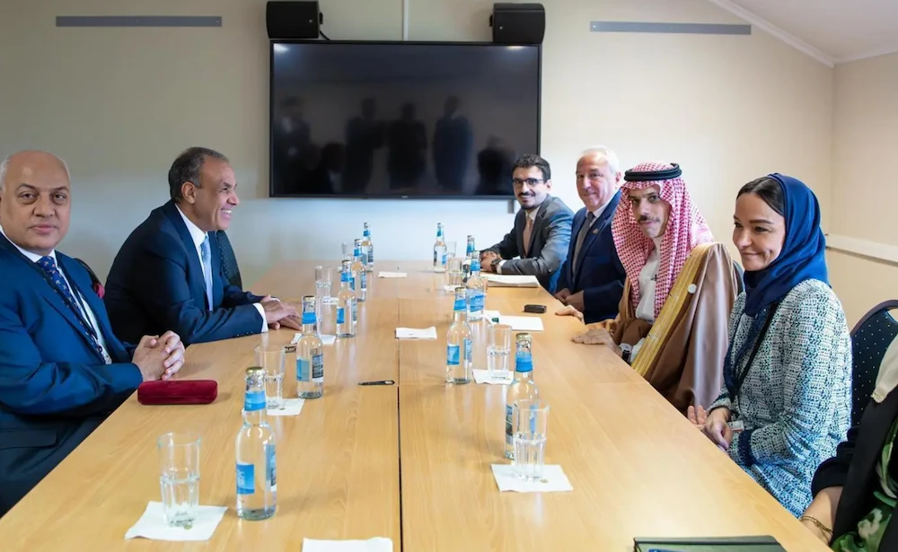 Saudi Minister of Foreign Affairs Prince Faisal bin Farhan held talks on Wednesday with his Egyptian counterpart, Badr Abdelatty, on the sidelines of the Oslo Forum 2025 in Norway. (SPA)
