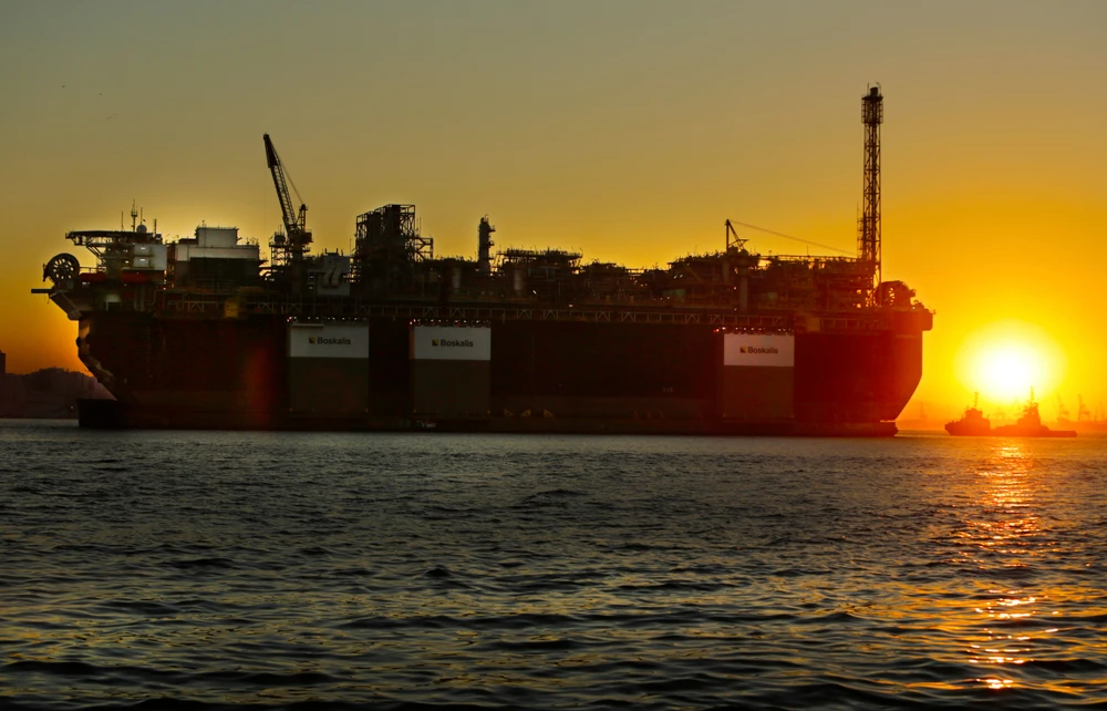 Brent crude futures jumped $6.29, or 9.07 percent, to $75.65 a barrel by 06:15 a.m. Saudi time after hitting an intraday high of $78.50, the highest since Jan. 27. Shutterstock
