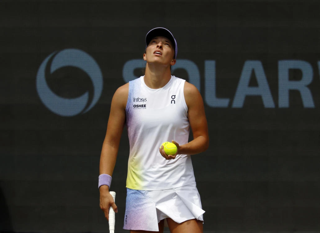 Poland’s Iga Swiatek reacts during her semi final match against Italy’s Jasmine Paolini Tennis — Bad Homburg Open — Bad Homburg Tennis Club, Bad Homburg, Germany — Jun. 27, 2025. (Reuters)